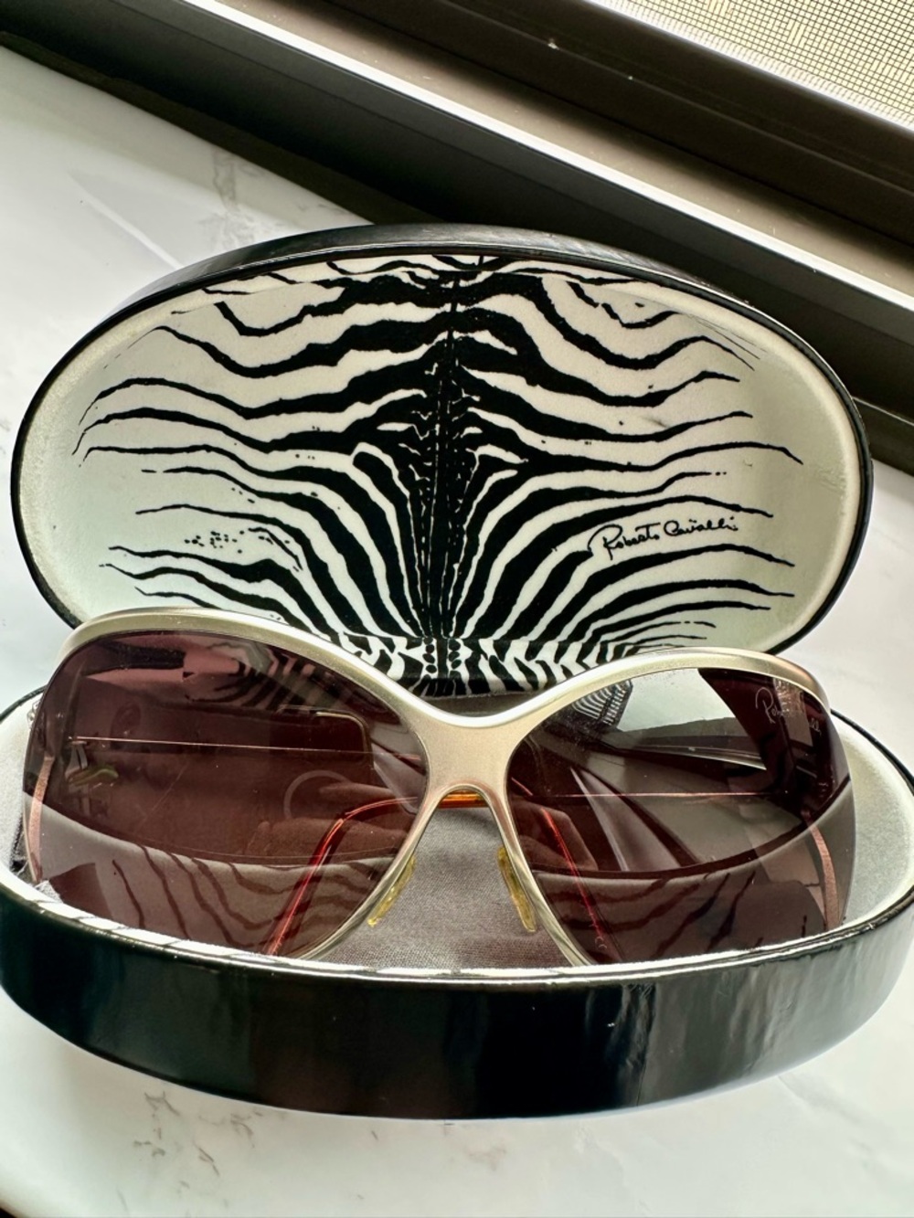 Roberto Cavalli Cream Frame Sunglasses with Brown Gradient Lenses